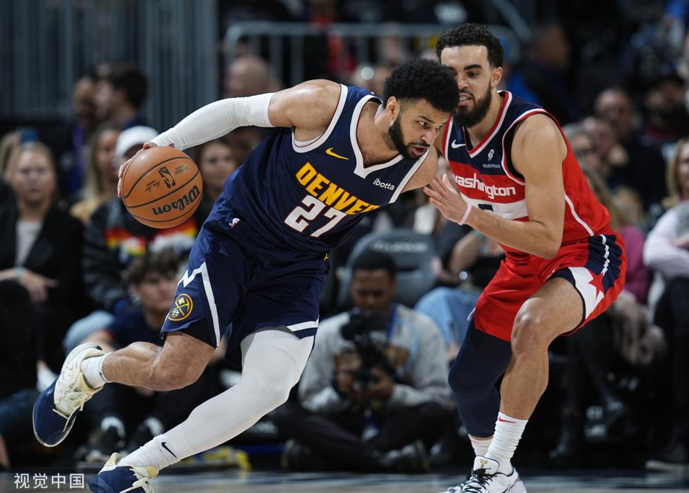 教练在赛场 教练在赛场