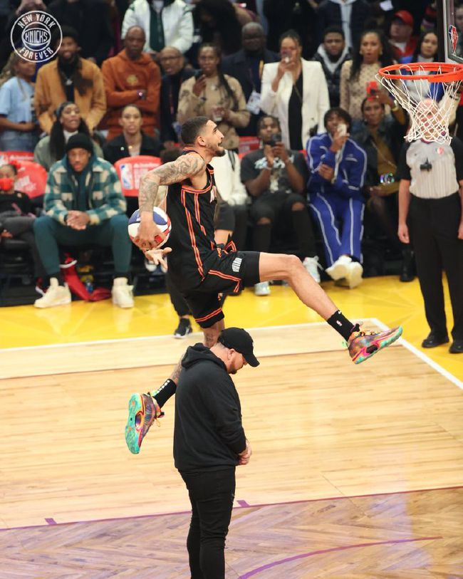 更具深度和 更具深度和