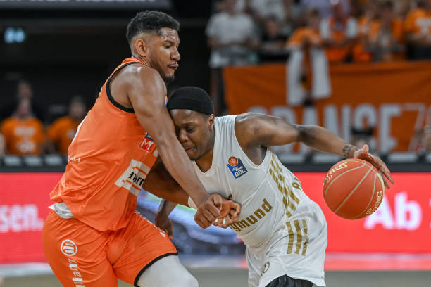 但此次延迟 但此次延迟