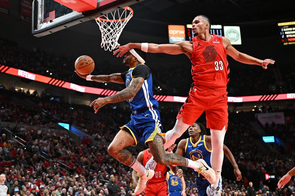 在媒体与社 在媒体与社