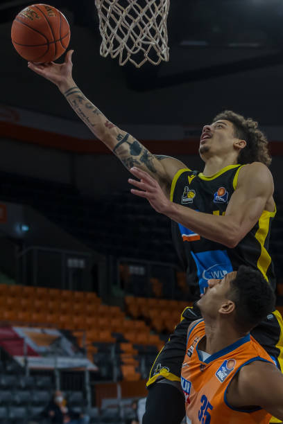 这场平局虽 这场平局虽