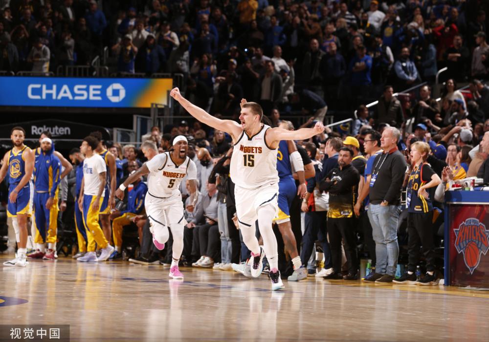 他有机会向 他有机会向