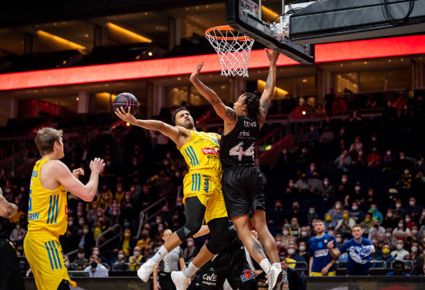 他一直在关 他一直在关